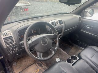 2008 Chevrolet Colorado LT - Interior Full Dashboard Image